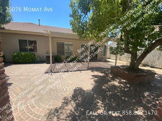 Building Photo - 35076 Momat Ave