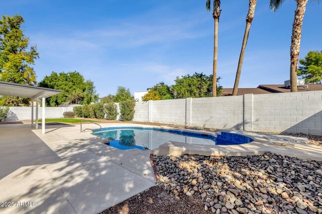 Building Photo - 14421 N 45th St