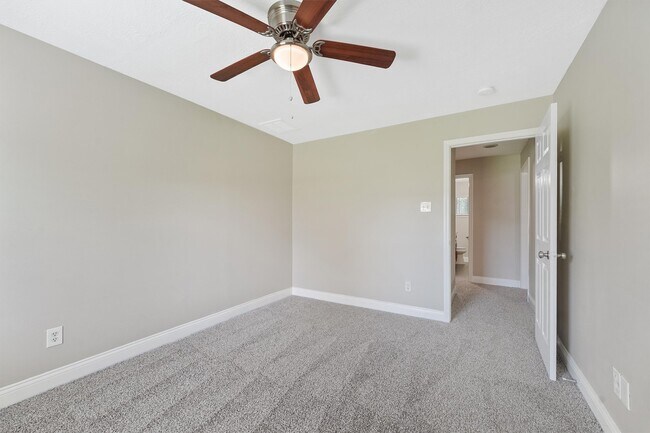 Building Photo - 4815 Arvilla Ln