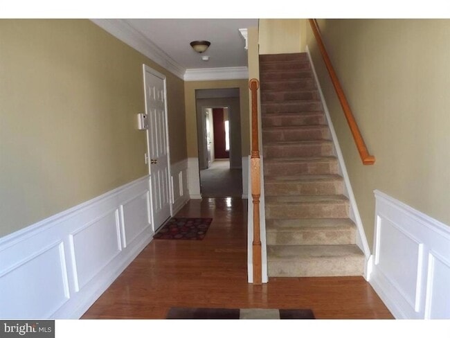 Building Photo - 181 Hudson Dr