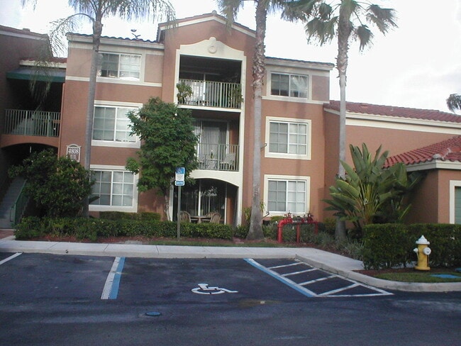 Primary Photo - 1780 Palm Cove Blvd