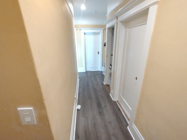 Beautiful flooring and recessed lights - 2345 Fulton St