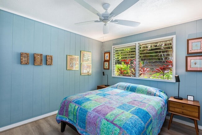 Building Photo - Charming 2 Bedroom Rental with Stunning Mountain Views – Available only April 1 to October 31, 2026