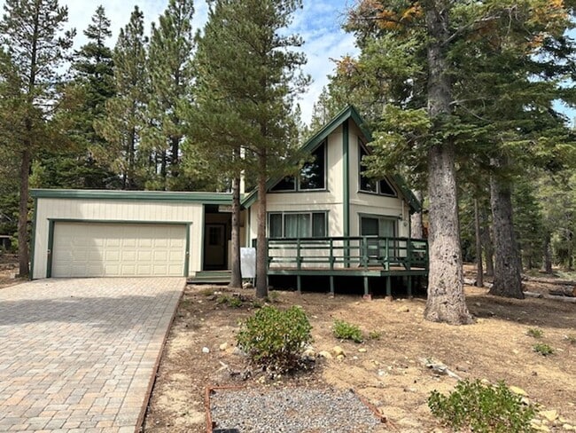 Building Photo - Cute single family 3Bd home available for ...