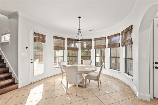 Building Photo - 1333 Thornwood Dr