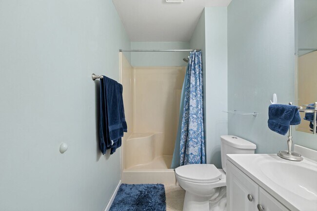 Building Photo - Charming 3-Bedroom Home with Spacious Layo...