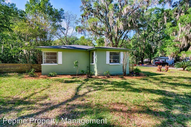 Building Photo - 3 br, 1 bath House - 725 NW 33rd Ave