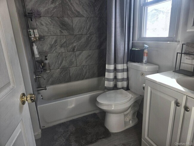 Building Photo - 21 Wyant Ave