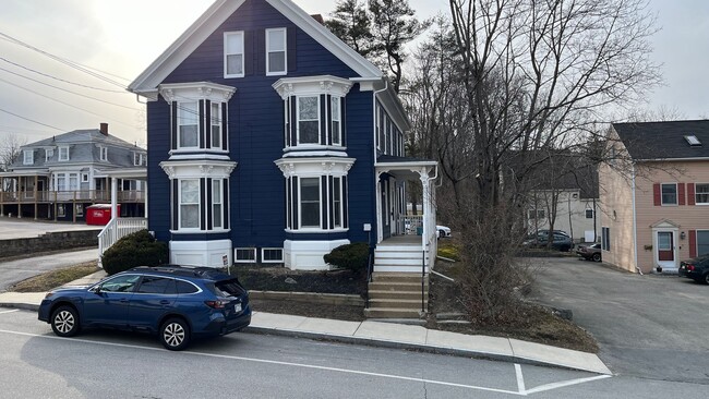 Building Photo - First Floor, Private Entrance & Porch, wit...