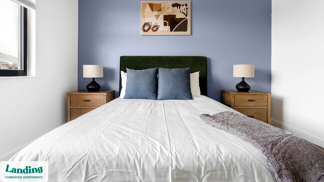 Building Photo - 7301 Lake Bank Lp