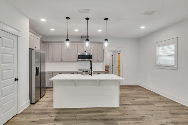 Building Photo - 6436 Kylito Cir