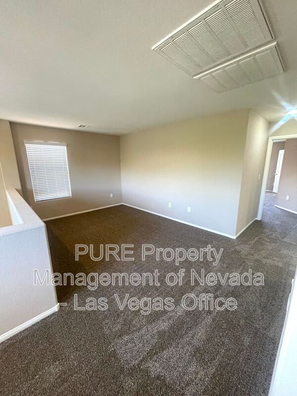 Building Photo - 9360 Fort Bayard Ave