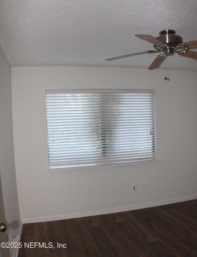 Building Photo - 10315 Docksider Dr E