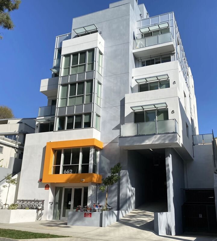 662 Kelton Avenue, Westwood, CA 90024 - 662 Kelton Ave