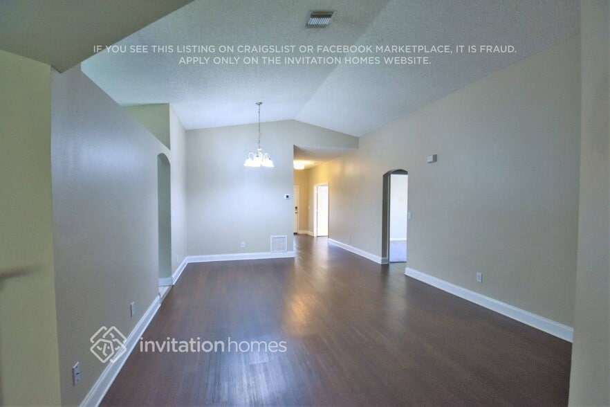 Building Photo - 2257 Deercroft Dr
