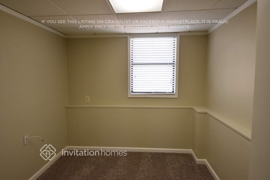 Building Photo - 2679 Forest Way NE