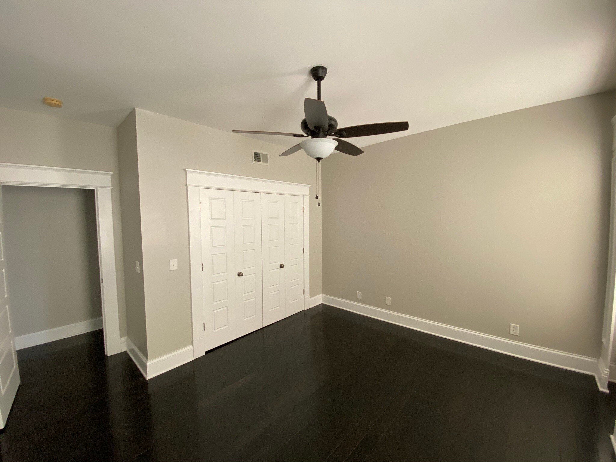 Building Photo - 1231 Bardstown Rd