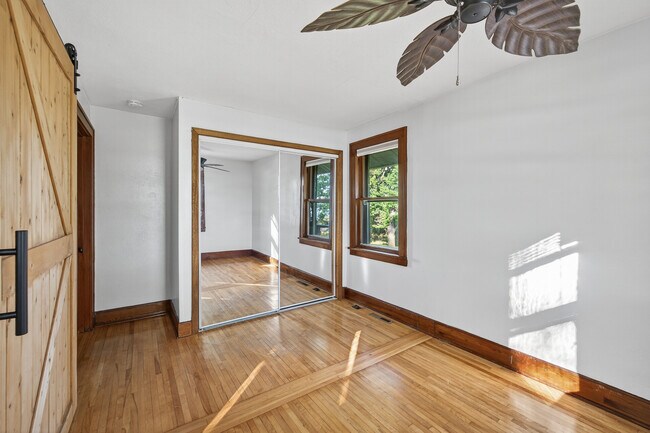 Building Photo - 43965 Deerwood Trail