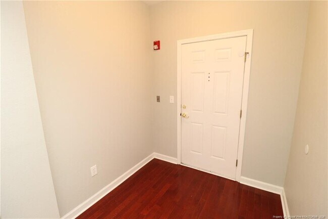 Building Photo - 223 Eyam Hall Ln