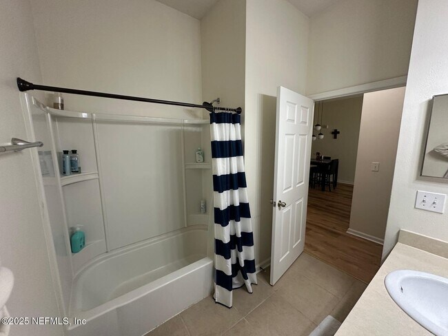 Building Photo - 13792 Herons Landing Way