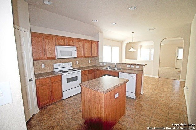 Building Photo - 9135 Mare Hunt