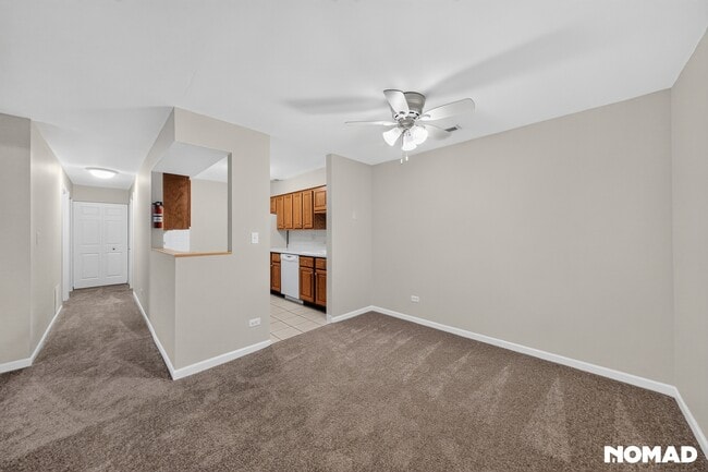Building Photo - 1420 Stonebridge Cir
