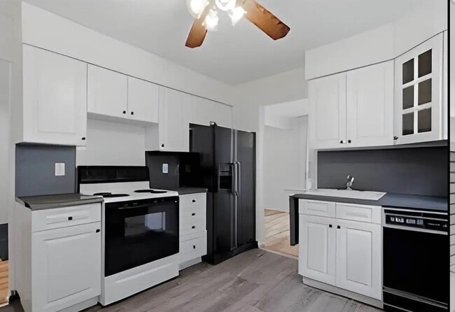 Building Photo - 235-33-235148 148th Rd