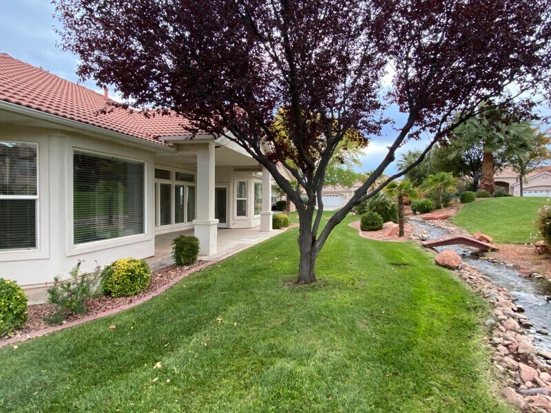 Building Photo - 862 Owls Way