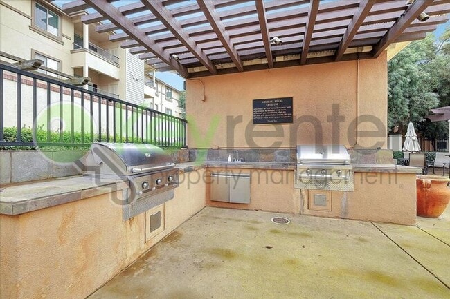 Building Photo - 4800 Westlake Pkwy