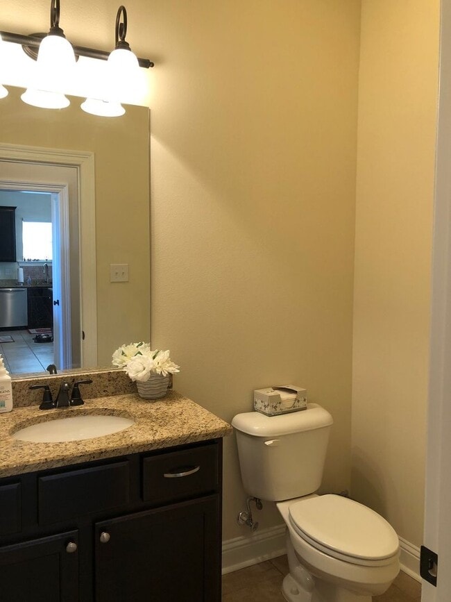 Building Photo - Energy Smart Home!