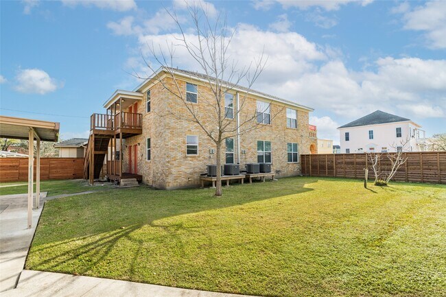 Building Photo - 2516 Avenue K