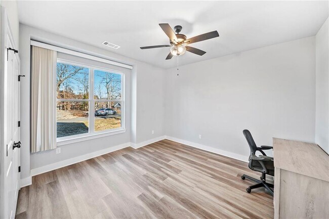 Building Photo - 3 Ceres Cir
