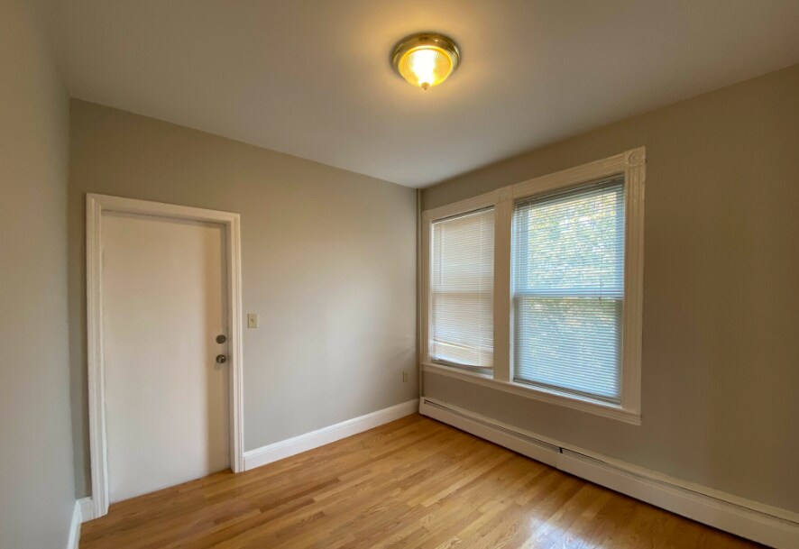 Building Photo - 350 Allston St