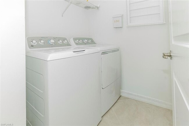 Building Photo - 6052 Ellerston Wy