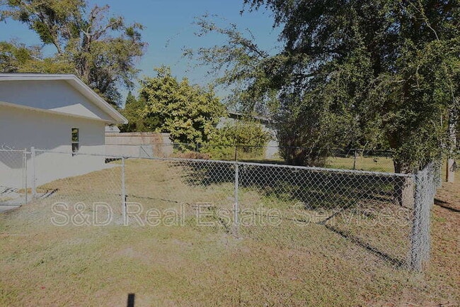 Building Photo - 2919 Hickory St