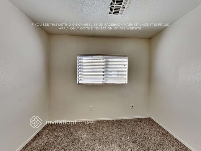 Building Photo - 2608 W Bloch Rd