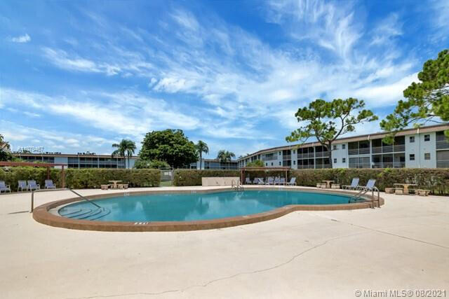 Primary Photo - 2200 Springdale Blvd