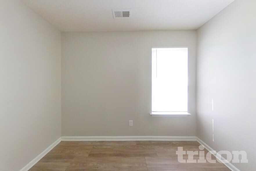 Building Photo - 7820 Euler Way