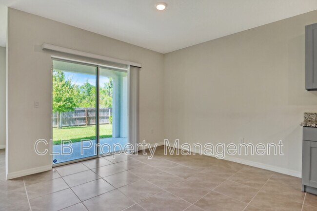 Building Photo - 165 Birch Tree Pl