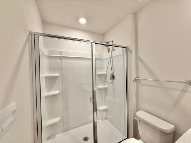 Building Photo - Newly Built 3BD, 2.5BA Raleigh Townhome with a Bonus Office/Den on First Floor