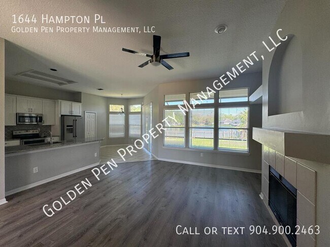 Building Photo - 1644 Hampton Pl