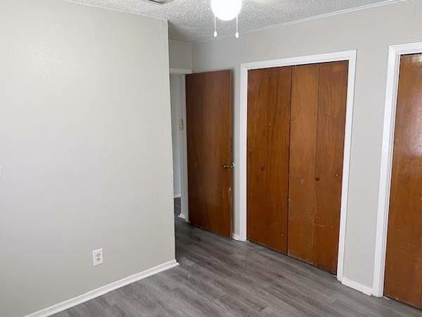 Building Photo - 806 Phillips Dr