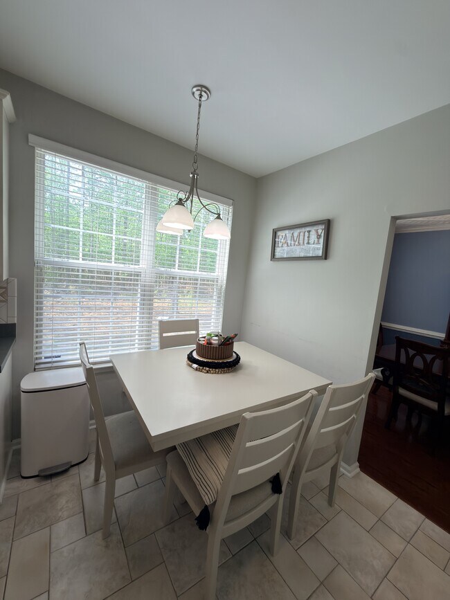 Building Photo - 3512 Chipada Ct