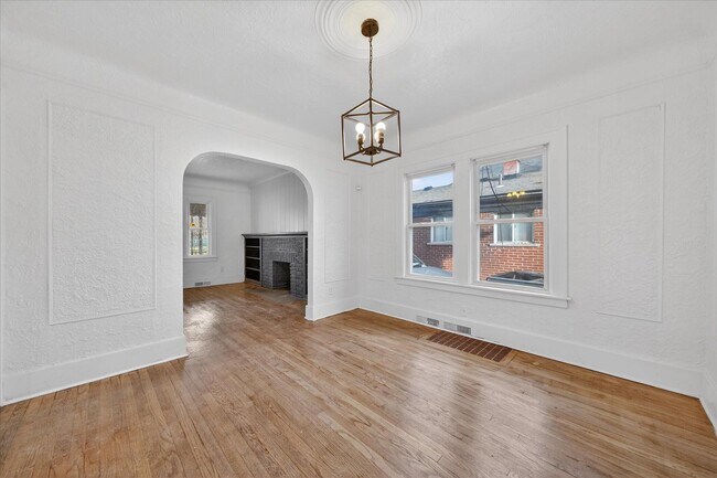 Building Photo - 16890 Stoepel St