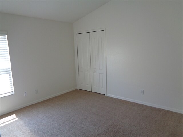 Building Photo - 7752 Blue Spring Dr
