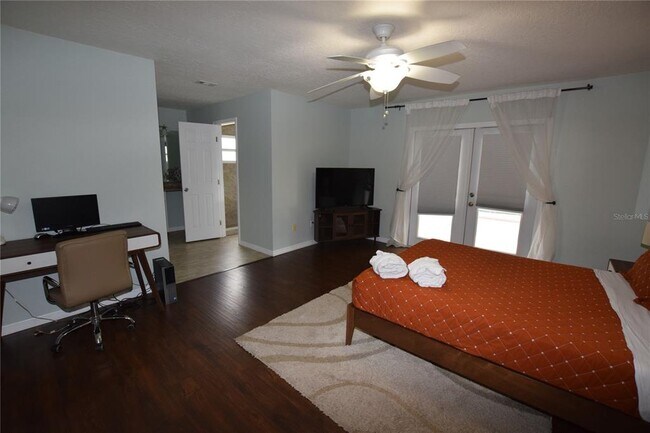 Building Photo - 1025 Lester Ridge Ct