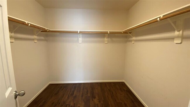 Building Photo - 21515 Kingston Terrace Ln