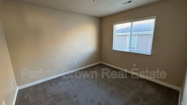 Building Photo - 1706 W 3180 N