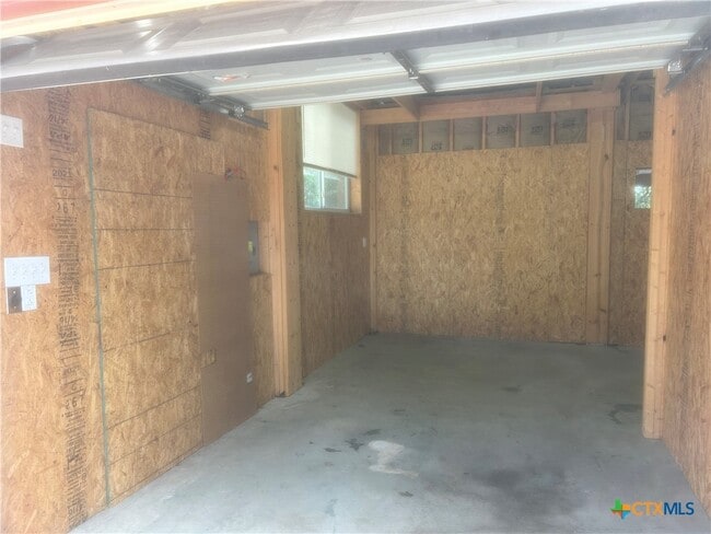 Building Photo - 2429 Nickelback Dr