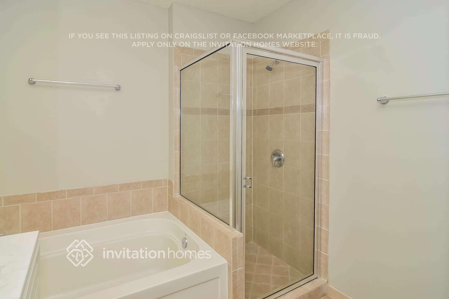 Building Photo - 5030 SW 126th Ave